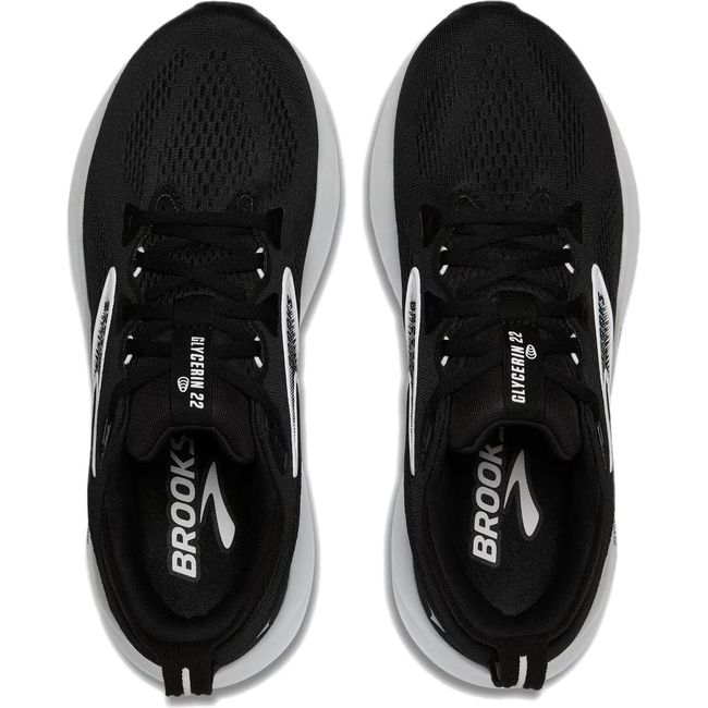 Top down view of Brooks Women&