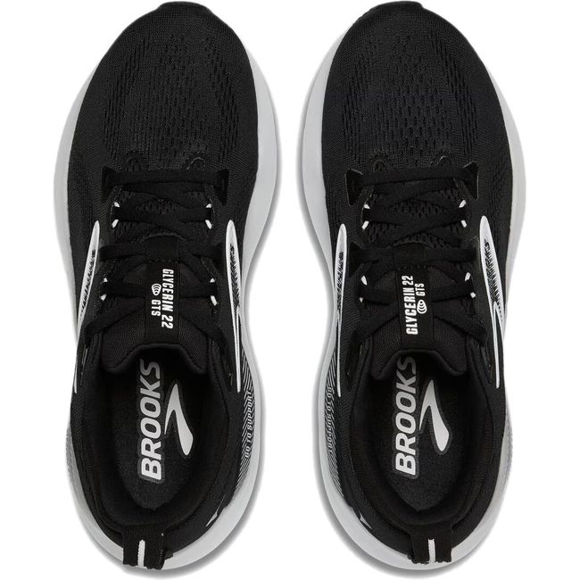 Top down view of Brooks Women&