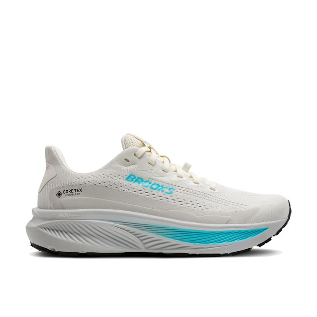 Side view of Brooks Ghost 17 GTX women's running shoe, with waterproof GORE-TEX® and cushioning.