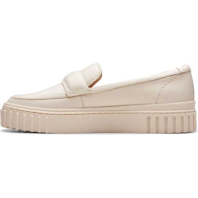 Clarks Women's Mayhill Cove Loafer Cream Leather 26176434