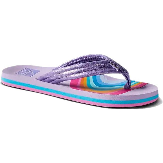 Front angled view of Kids&