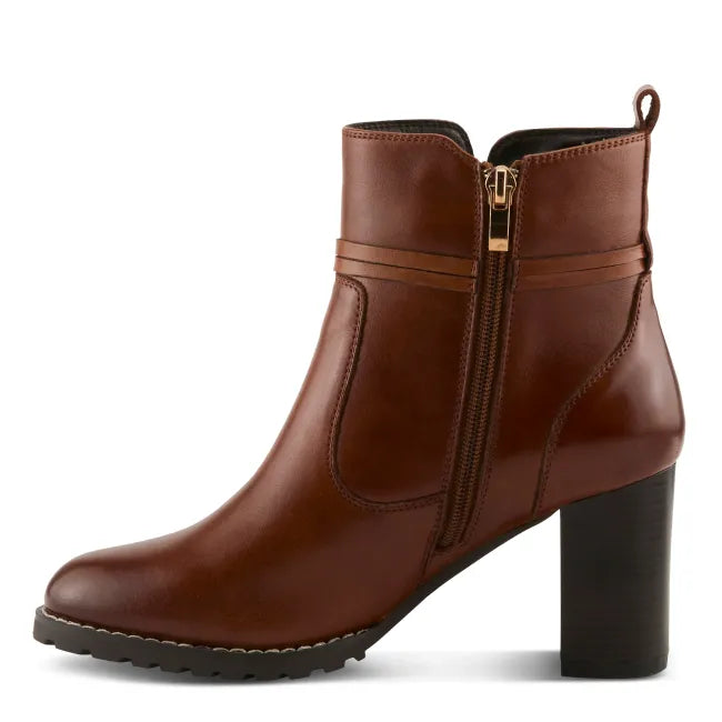 Medial side of heeled Spring Step Women&