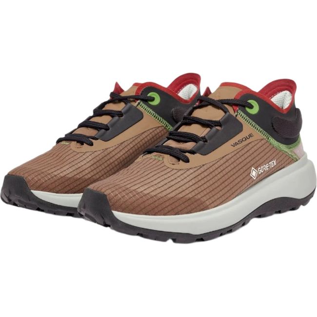 Front angled pair of Women&