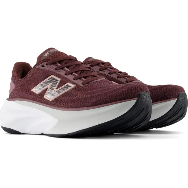 3/4 angle of New Balance Fresh Foam X More v6 women&