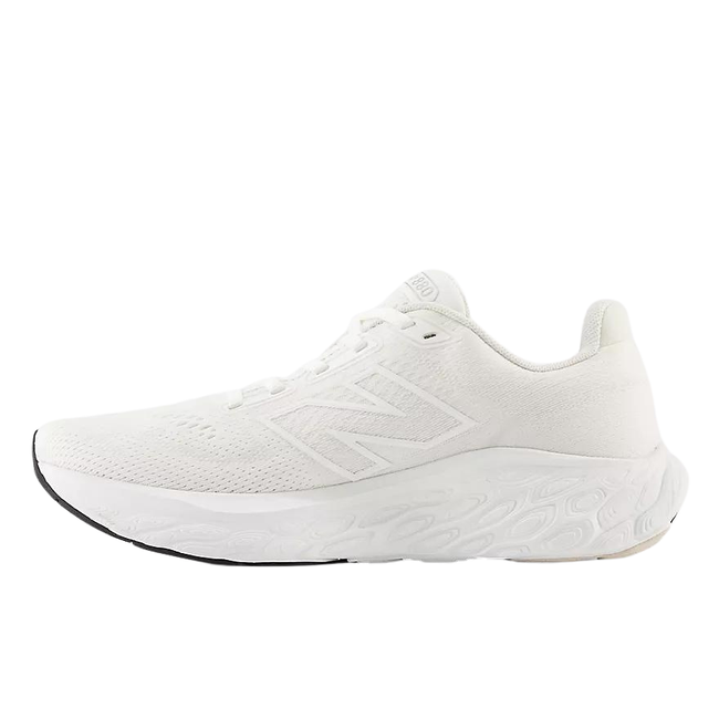 New Balance Women's 880 V14 Running Shoe White/Silver Metallic/Sea Salt W880W14