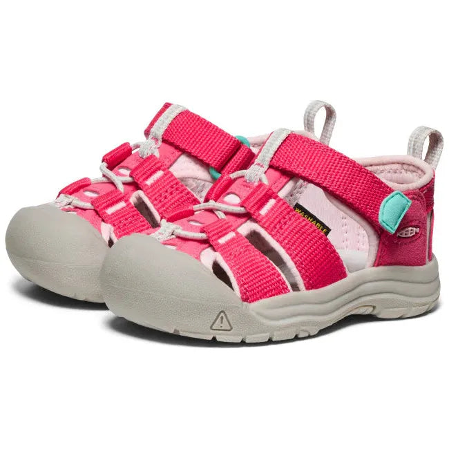 Pair of KEEN Toddlers' Newport H2 Closed Toe Sandal in Raspberry Giggle Pink
