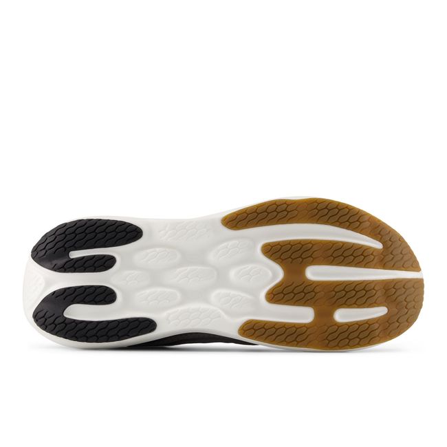Outsole of the New Balance 1080v15 showing the rubber traction pattern