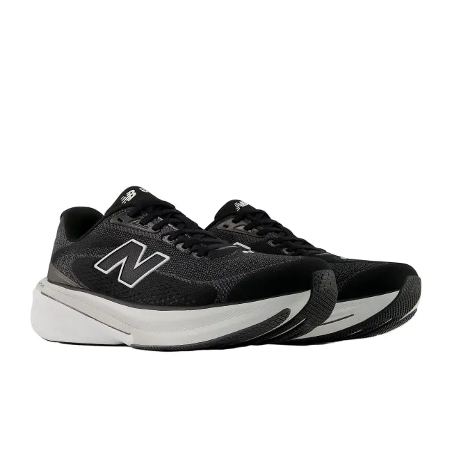 Side profile of New Balance 860 V15 men&