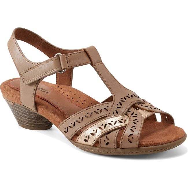 Front angled view of Women&