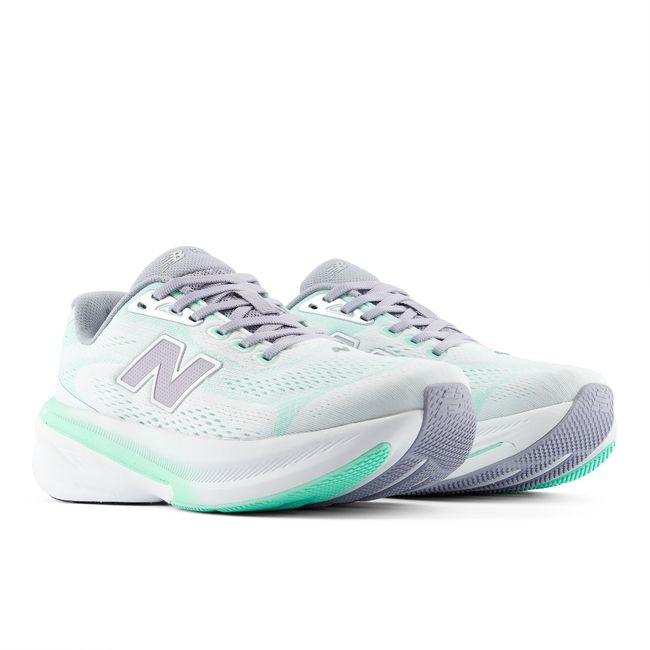 Pair of New Balance 860v15 stability running shoes in pale mint