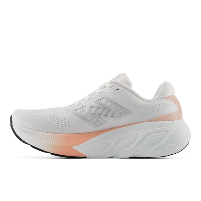 Medial profile of New Balance Women&