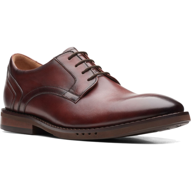  CLARKS FOOTWEAR Roderer Shoe Center