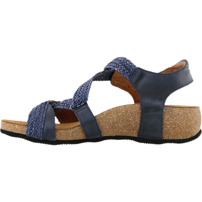 Taos Women&