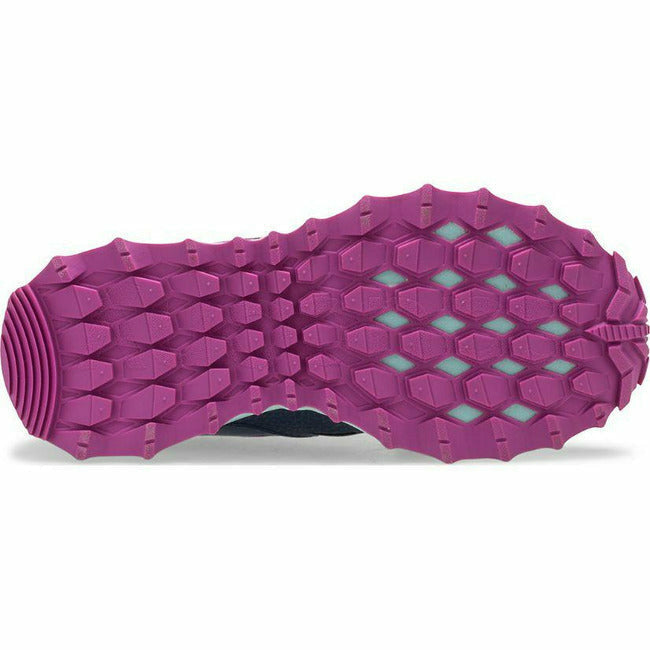  SAUCONY FOOTWEAR Roderer Shoe Center
