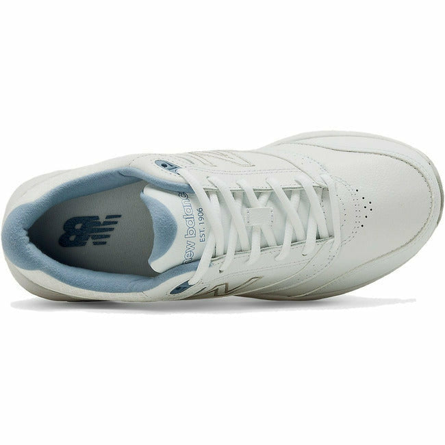 Lace up upper of White New Balance 928 Women&